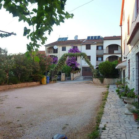 Studio Apartment Ozi Rovinj Eksteriør billede