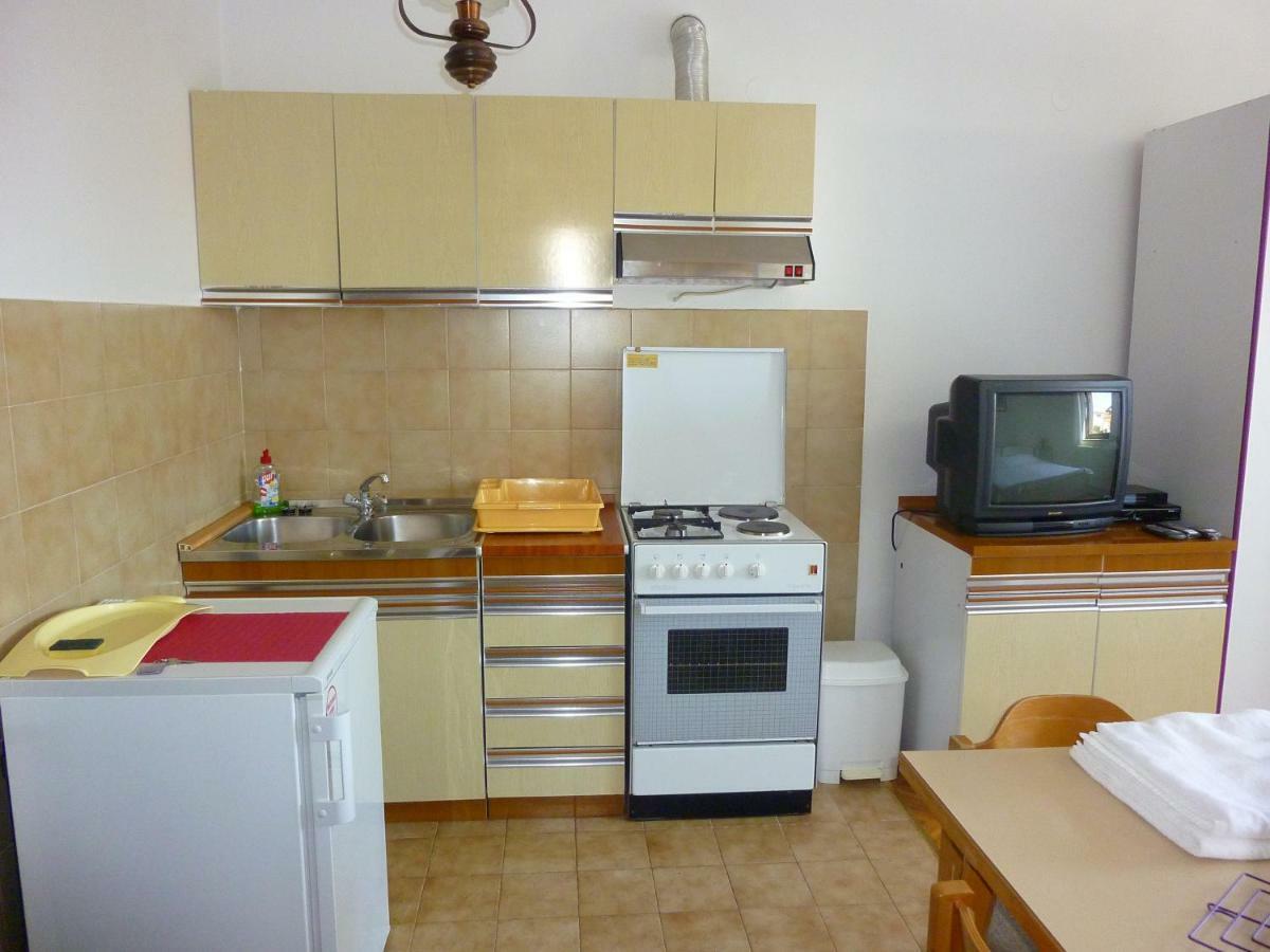 Studio Apartment Ozi Rovinj Eksteriør billede
